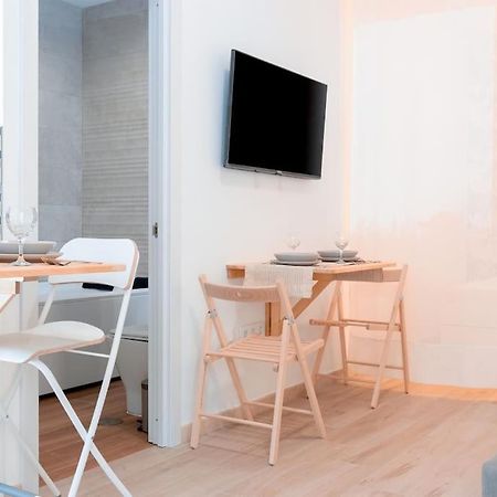 Acogedor Estudio En Triana Con Jacuzzi Y Wifi Seville Exterior photo